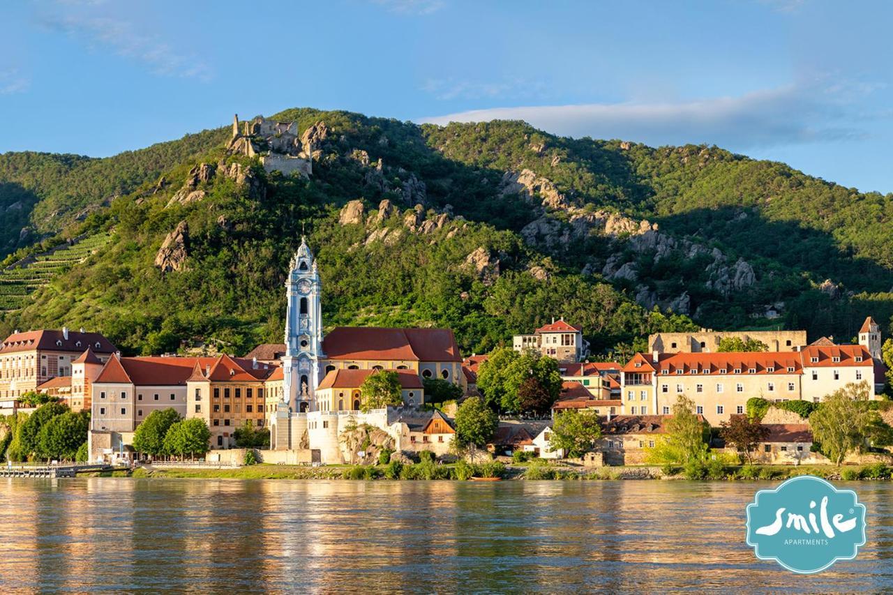 Smile Apartments Zum Goldenen Strauss Dürnstein Exteriör bild